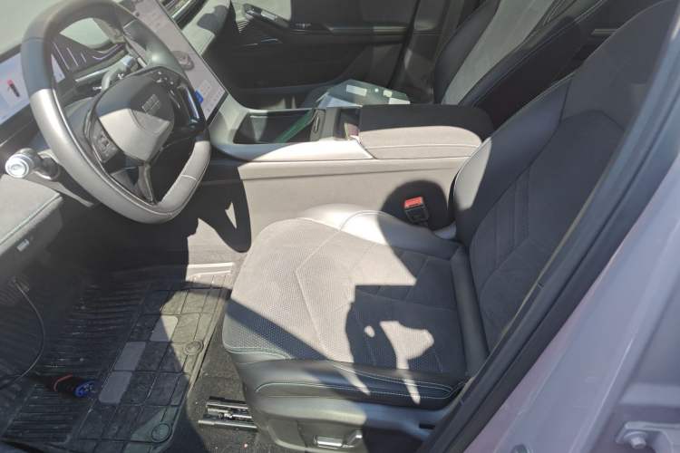 Used Geely Galaxy L6 2024 125km Creative Edition