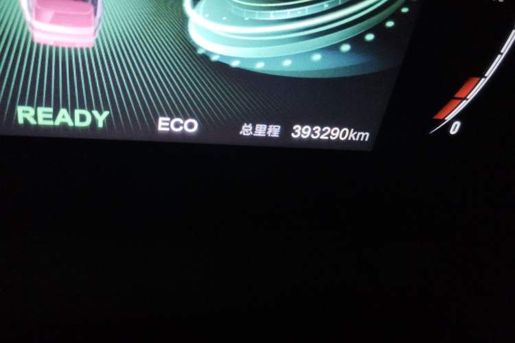 Used NETA U 2022 Pro 400 Comfort Edition Odometer Close Up