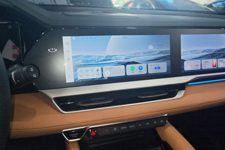 Used Geely Auto Monjaro L Extended Range Electric Version 2022 1.5T DHT Range-Extending Electric Supreme Edition
