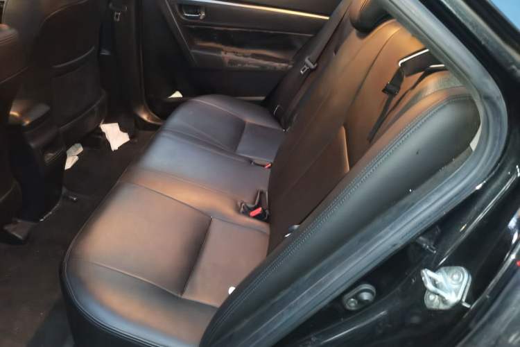 Used Toyota Corolla 2014 1.6L CVT GL-i