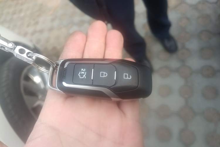 Used Ford Edge 2017 EcoBoost 245 Four-Wheel-Drive Flagship 7-Seater