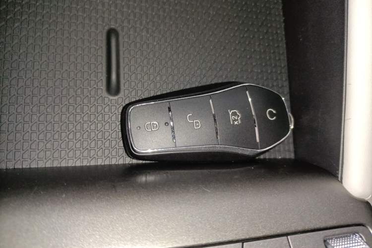 Used BYD Yuan UP 2025 Intelligent Driving Version 401 KM Dynamic Edition