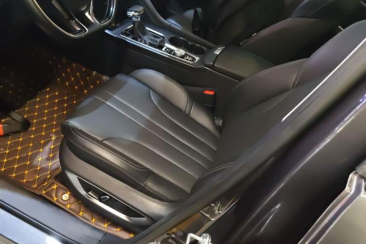 Used CHANGAN CS75 PLUS 2020 1.5T Automatic Prestige Edition Left Front Seat