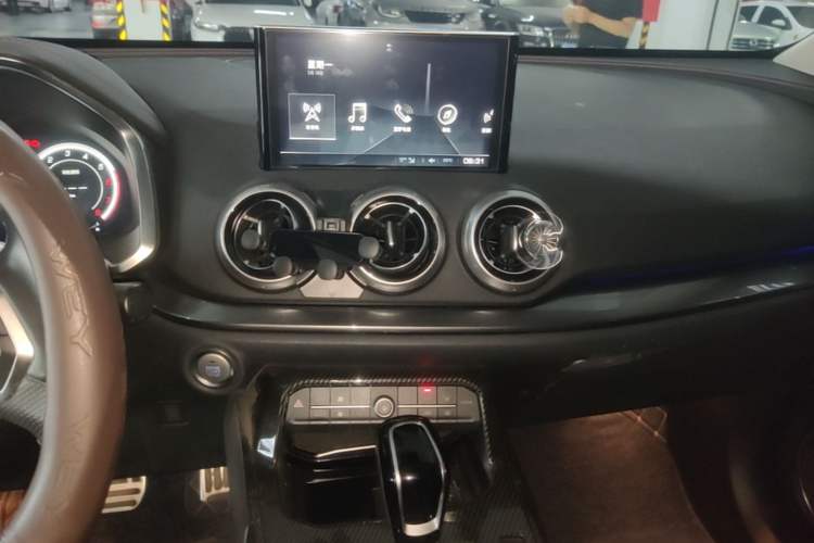 Used Wey VV5 2017 2.0T Flagship Edition
