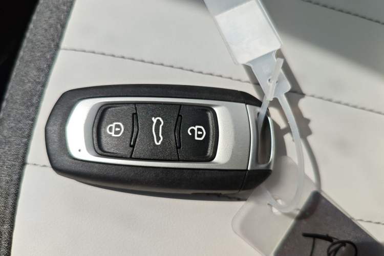 Used Geely Galaxy Panda 2025 210km Panda Rider
