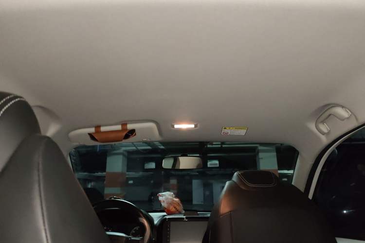 Used Roewe Clever 2022 311km QiQi BoBo Edition
