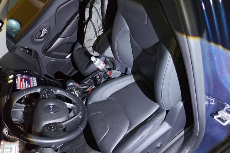 Used Jeep Cherokee 2019 2.0L 2WD Premium Edition China VI