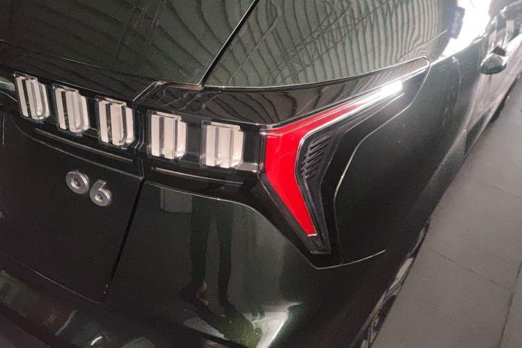 Used Lynk & Co 06 2023 Remix 1.5T Hero
