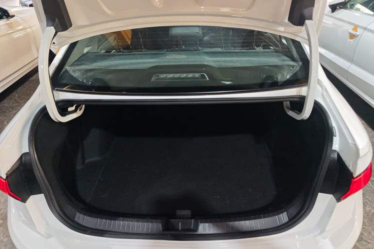 Used Volkswagen Sagitar 2024 300TSI DSG Excellence Edition Trunk