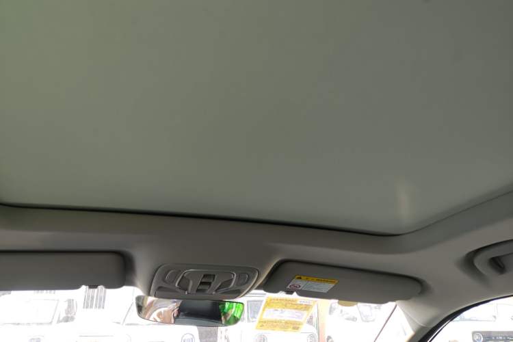 Used Roewe RX5 2025 PLUS 330TGI Automatic Trendsetting Smart Edition Headliner