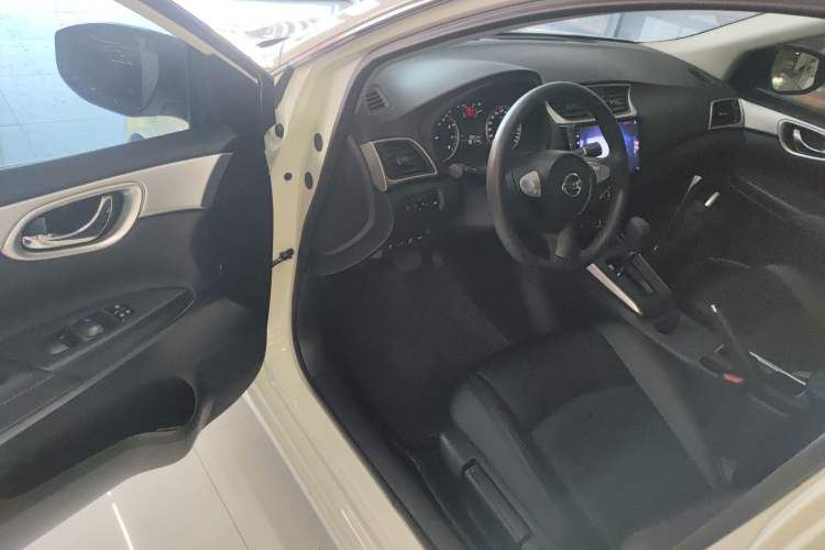 Used Nissan Sylphy 2024 Classic 1.6XE CVT Comfort Edition Driver Seat