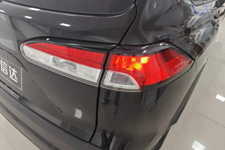 Used Toyota FRONTLANDER 2023 2.0L CVT Elite Edition