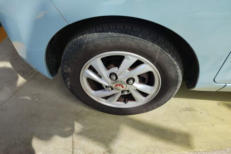 Used Wuling Hongguang MINIEV 2020 Freedom Version Lithium Iron Phosphate Exterior 4