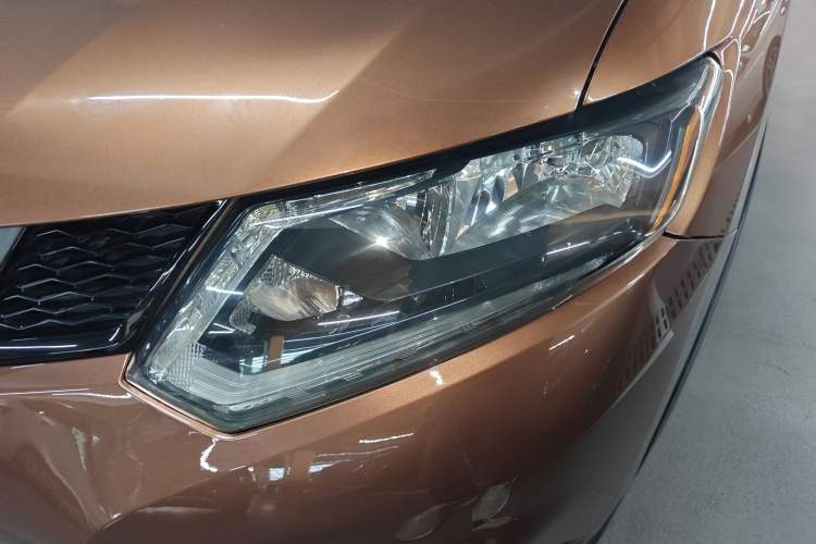 Used Nissan X-Trail 2014 2.0L CVT Comfort Edition 2WD Left Front Headlight