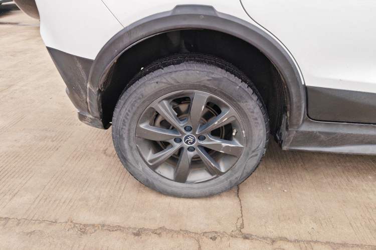 Used BYD Yuan New Energy 2019 EV535 Smart Connect Trendsetting Model