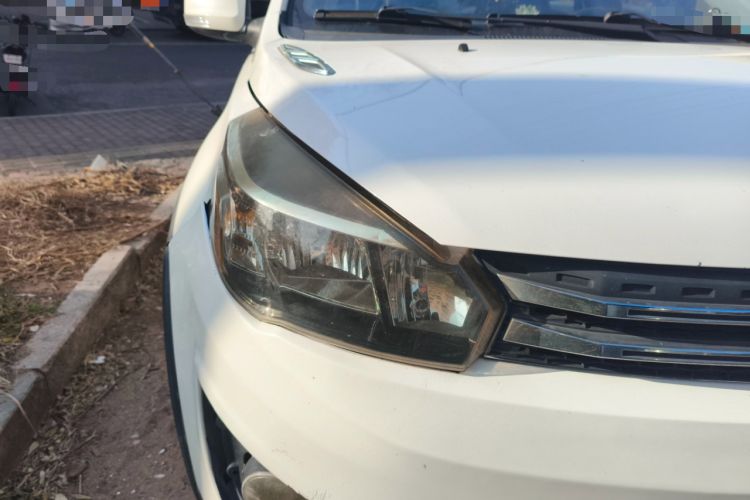 Used Haval H1 2017 Red-Label 1.5L AMT Comfort Model