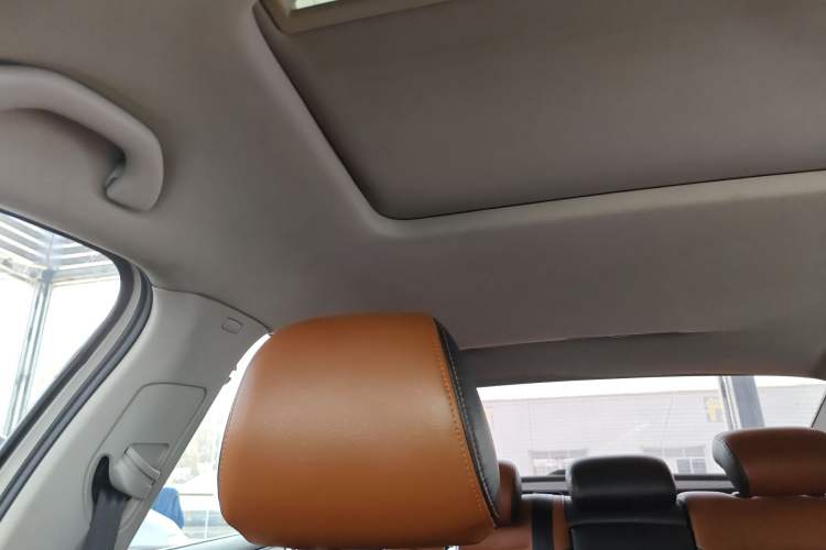 Used Volkswagen Sagitar 2014 Revised Version 1.6L Automatic Comfort Edition