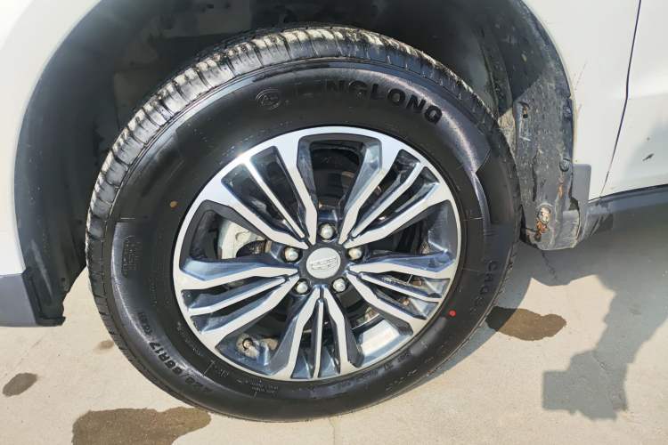 Used Geely Auto Vision X6 2018 1.8L Manual 4G Connect Luxury Edition