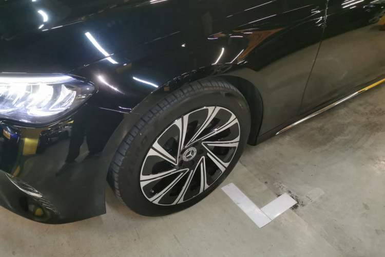 Used Mercedes-Benz E-Class 2025 E 300 L Luxury Model