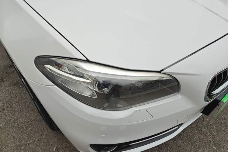 Used BMW 5 Series 2017 528Li xDrive Leading Model
