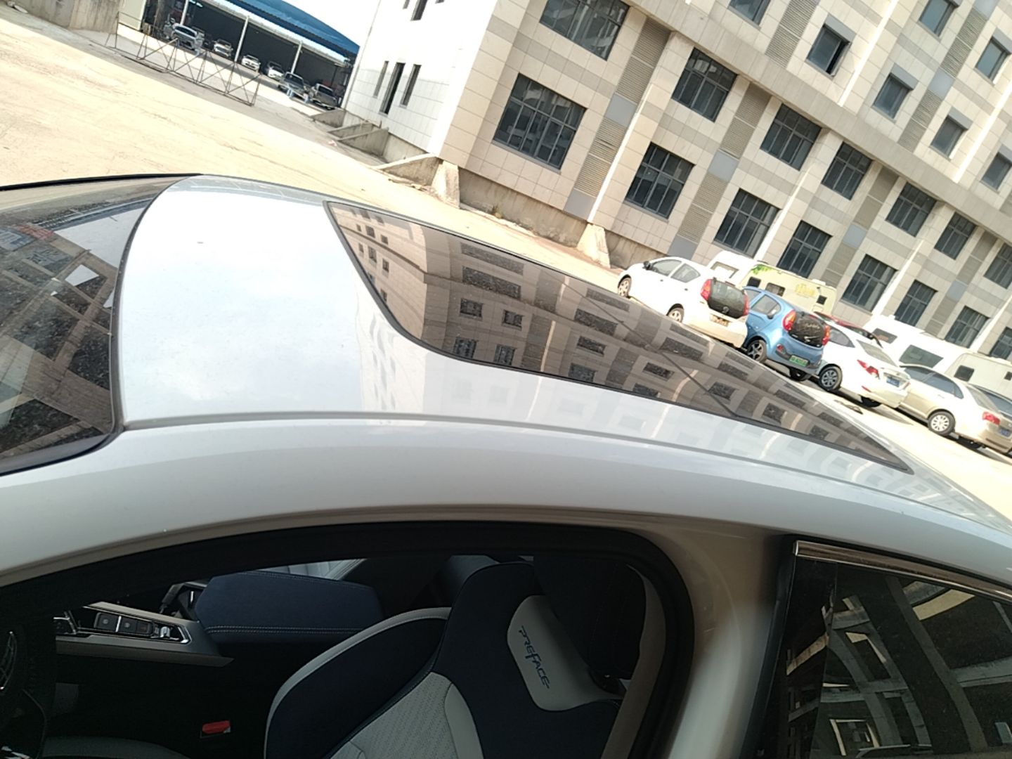 Geely Auto Preface 2023 2.0TD Prestige Version — снимка 7