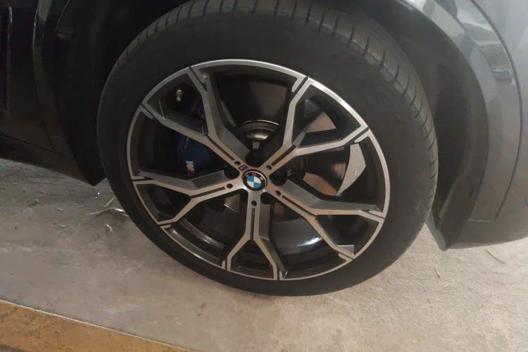 Used BMW X5 2020 xDrive40i Luxury Model with M Sport Package