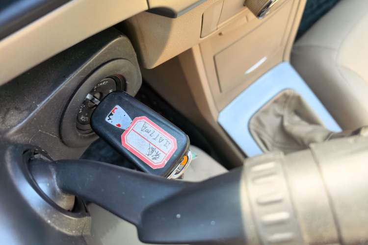 Used Roewe 350 2013 350S 1.5L Manual Xunchi Edition
