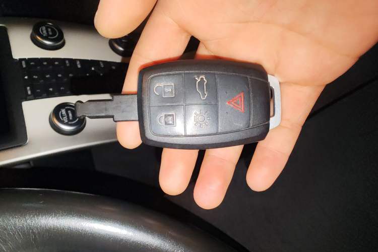 Used Volvo C30 2011 2.0 ZhiShang Edition