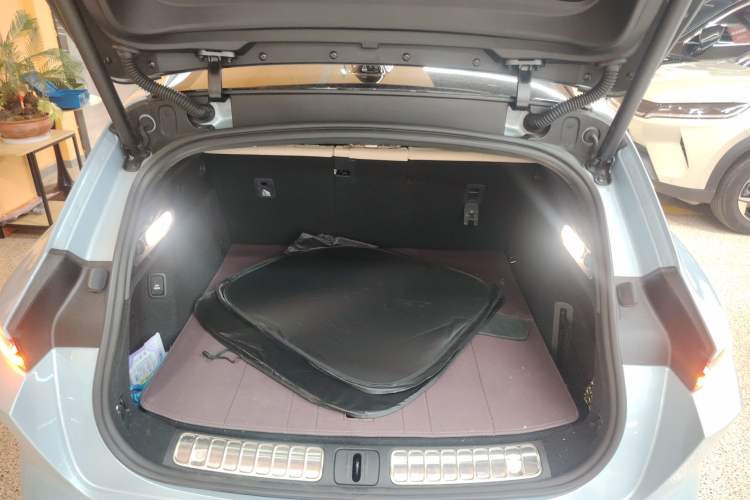 Used Nio ET5T 2024 75kWh Touring
