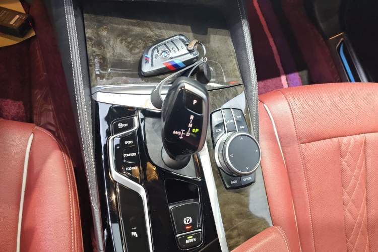 Used BMW 5 Series 2021 525Li M Sport Package
