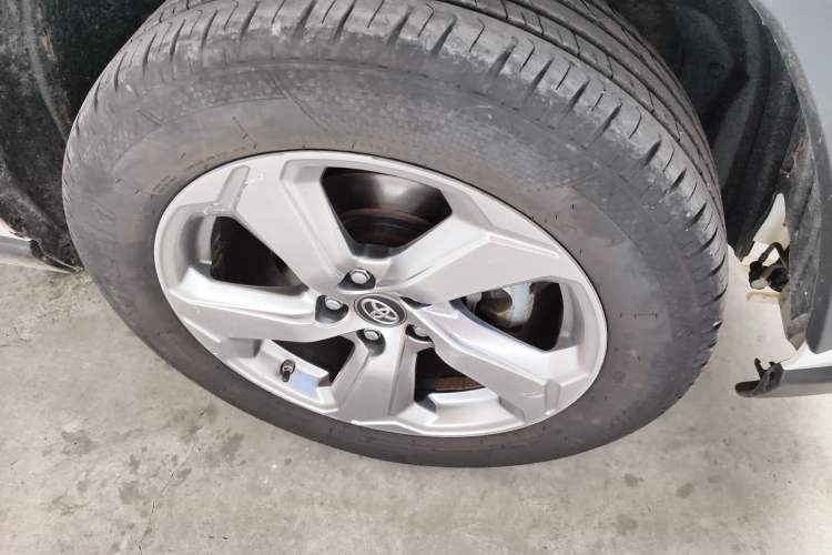 Used Toyota RAV4 2020 2.0L CVT 4x4 Trend Edition
