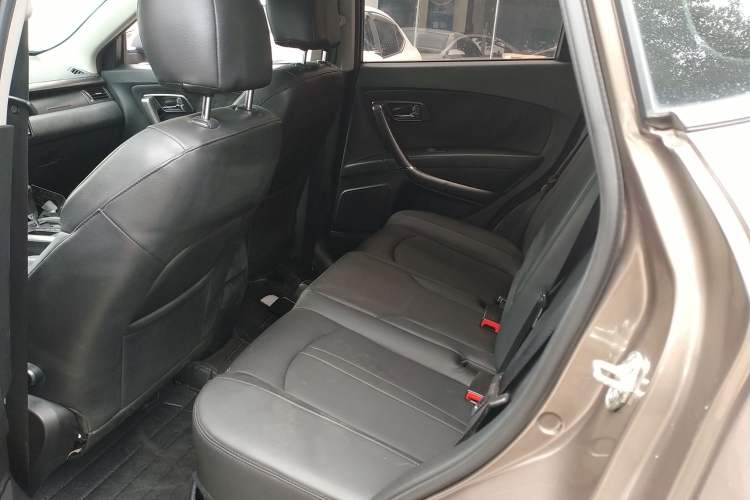 Used Bestune X80 2017 2.0L automatic Technology trim level