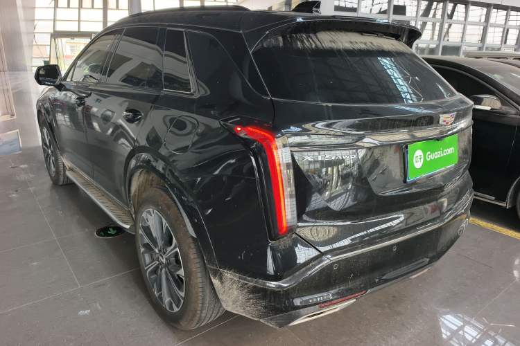 Used Cadillac XT5 2026 Model 2.0T Luxury Edition Rear Left 45 Deg