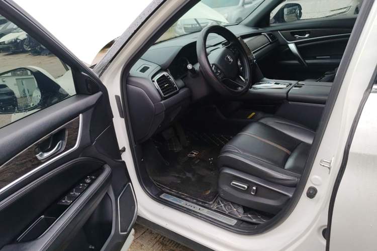 Used Honda UR-V 2020 370TURBO Two-Wheel Drive Luxury Edition
