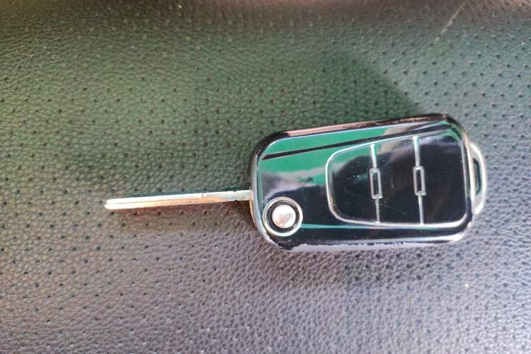 Used Roewe 350 2014 1.5L Manual Swift Edition
