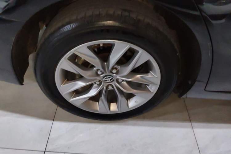 Used Toyota Avalon 2019 2.0L Luxury Edition China VI Standard
