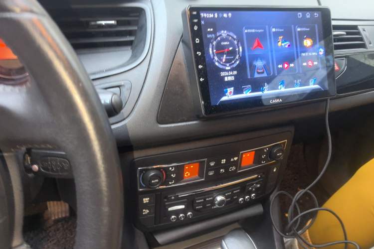 Used Citroen C5 2011 2.3L Automatic Zunyu Version Audio And AC Panel