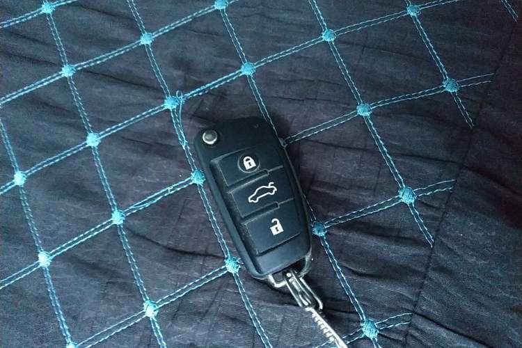 Used JAC Refine M4 2022 2.0 TGDI Automatic Business Edition
