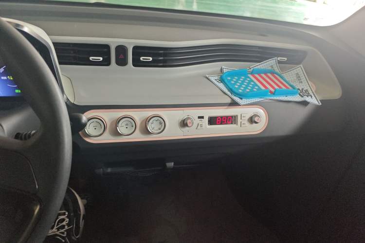 Used Wuling Hongguang MINIEV 2022 Macaron Fashion Model Lithium Iron Phosphate