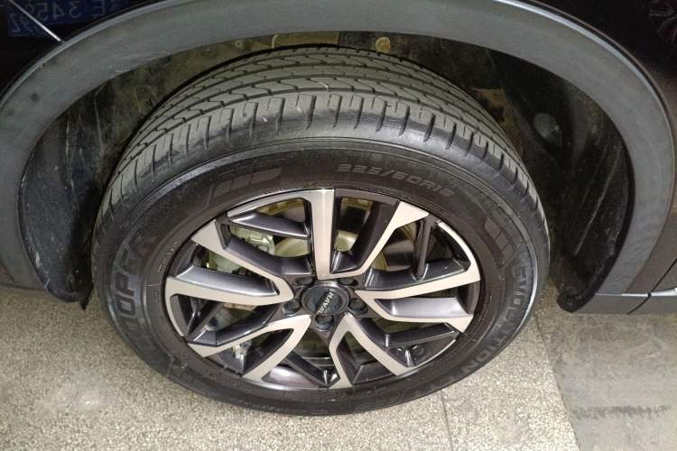 Used Haval H6 2021 3rd Generation 1.5T Automatic Two-Wheel Drive Pro Left Front Wheel Hub