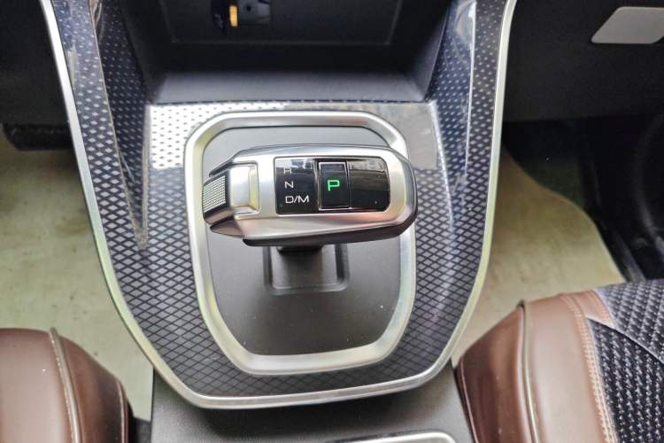 Used Haval M6 2021 PLUS 1.5T DCT Luxury Smart Connectivity Model