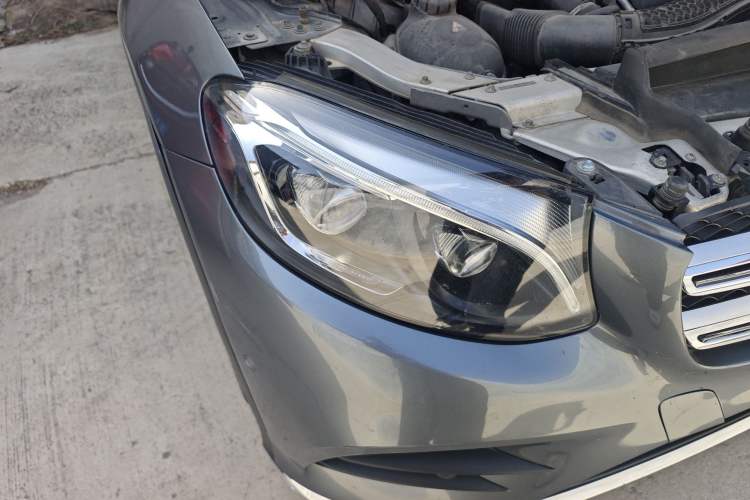 Used Mercedes-Benz GLC 2017 GLC 300 4MATIC Sport Edition
