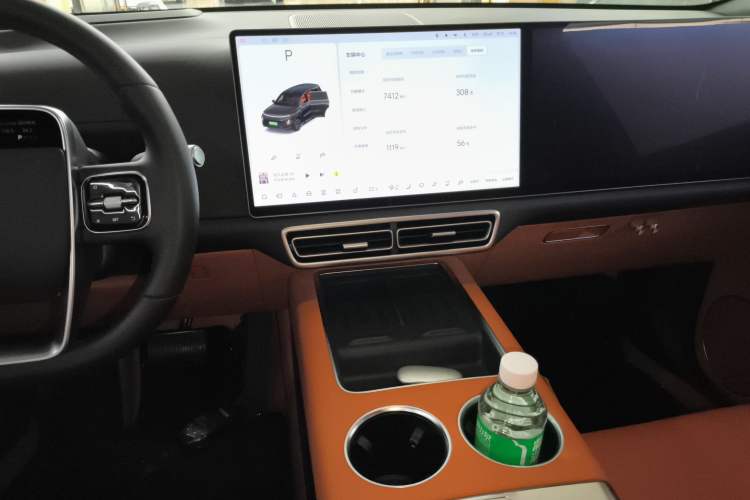 Used Li Auto L9 2024 Ultra Model Audio And AC Panel