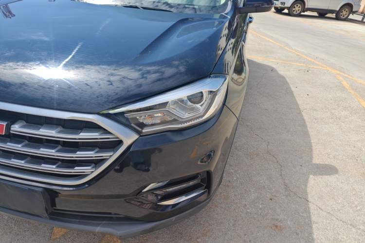 Used Sinotruk VGV U70 2020 1.5T Automatic Smart Enjoyment Elite Version 7 Seats Left Front Headlight