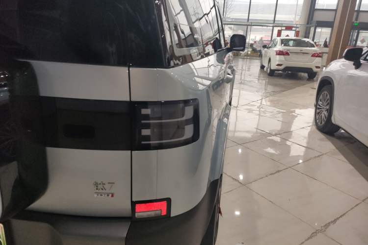 Used Formula Leopard Tai 7 2025 Model 190 km Four-Wheel Drive Ultra Edition