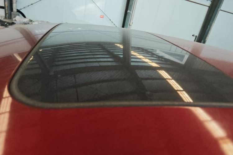 Used Nissan Tiida 2016 1.6L CVT Cool Dynamic Edition
