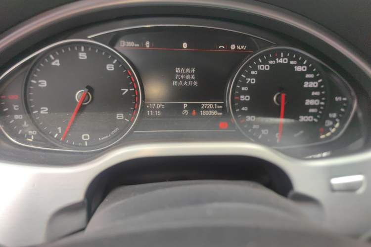 Used Audi A8 2016 A8L 45 TFSI quattro Comfort model Odometer Close Up