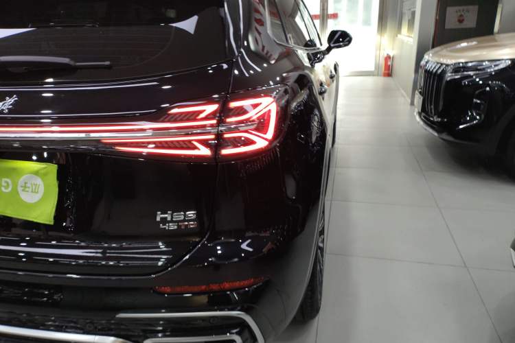 Used Hongqi HS5 2023 2.0T Four-Wheel Drive Flagship Pro Edition
