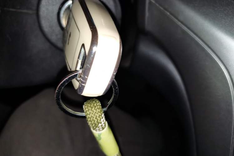 Used Buick GT 2013 XT 1.6L Automatic Fashion Edition Vehicle Key