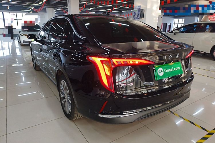 Used Hongqi E-QM5 2022 431 km Charge & Enjoy Edition